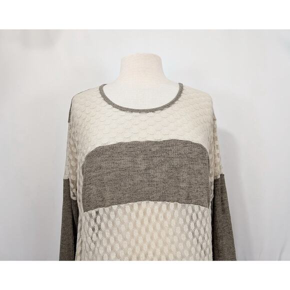 A'Reve Tunic Top Beige Cream Lace Ribbed Knit Shirt Misses Size M - Picture 2 of 6